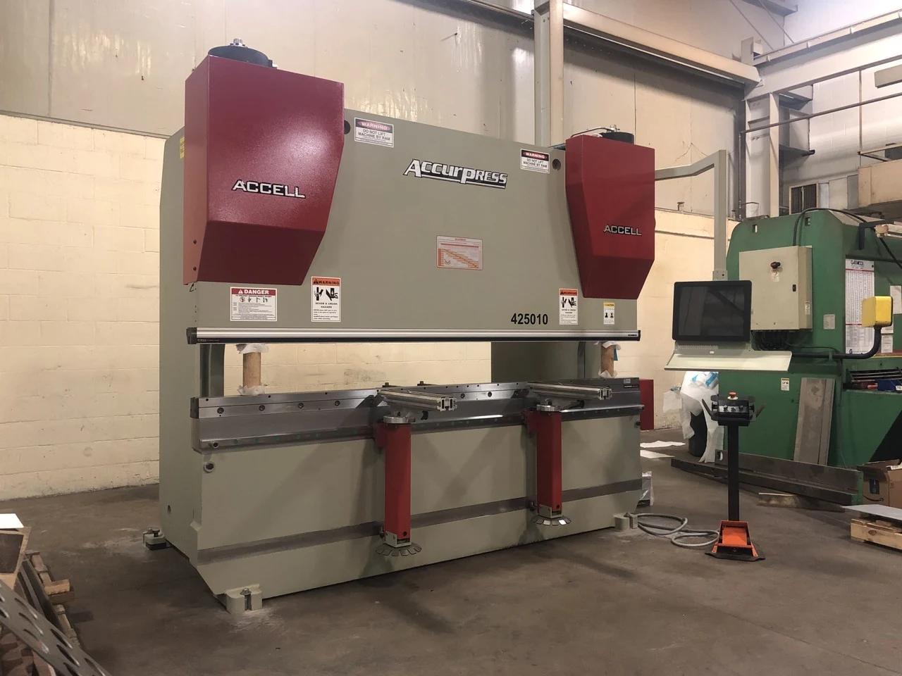 AccurPress CNC press brake at Jack & Sons