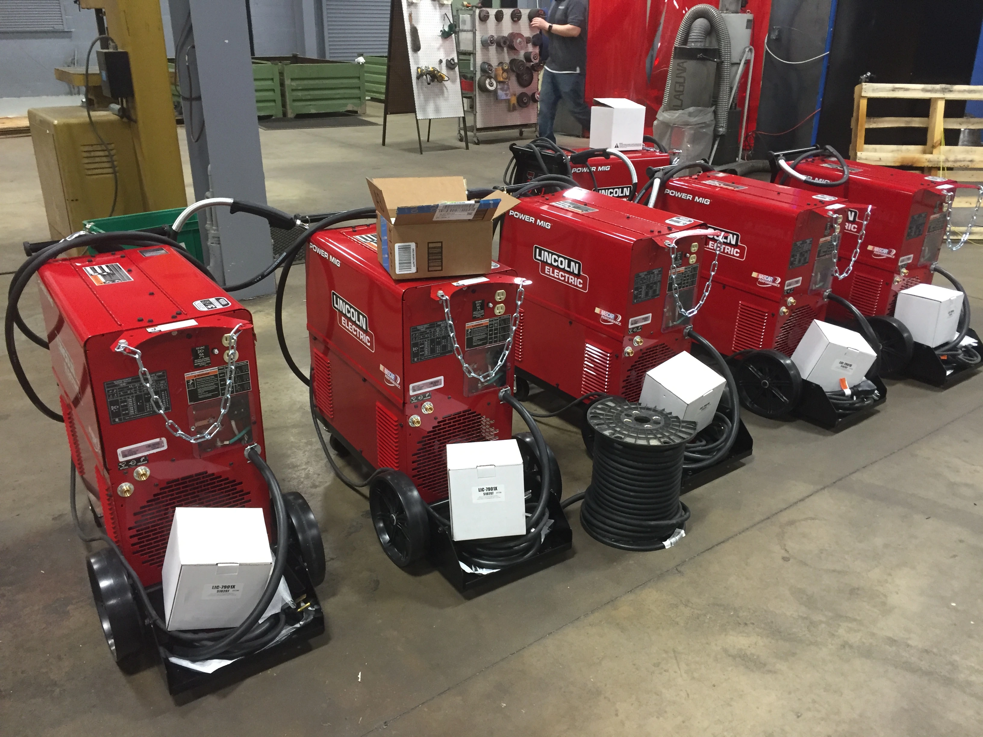 Lincoln Electric Power MIG Fleet